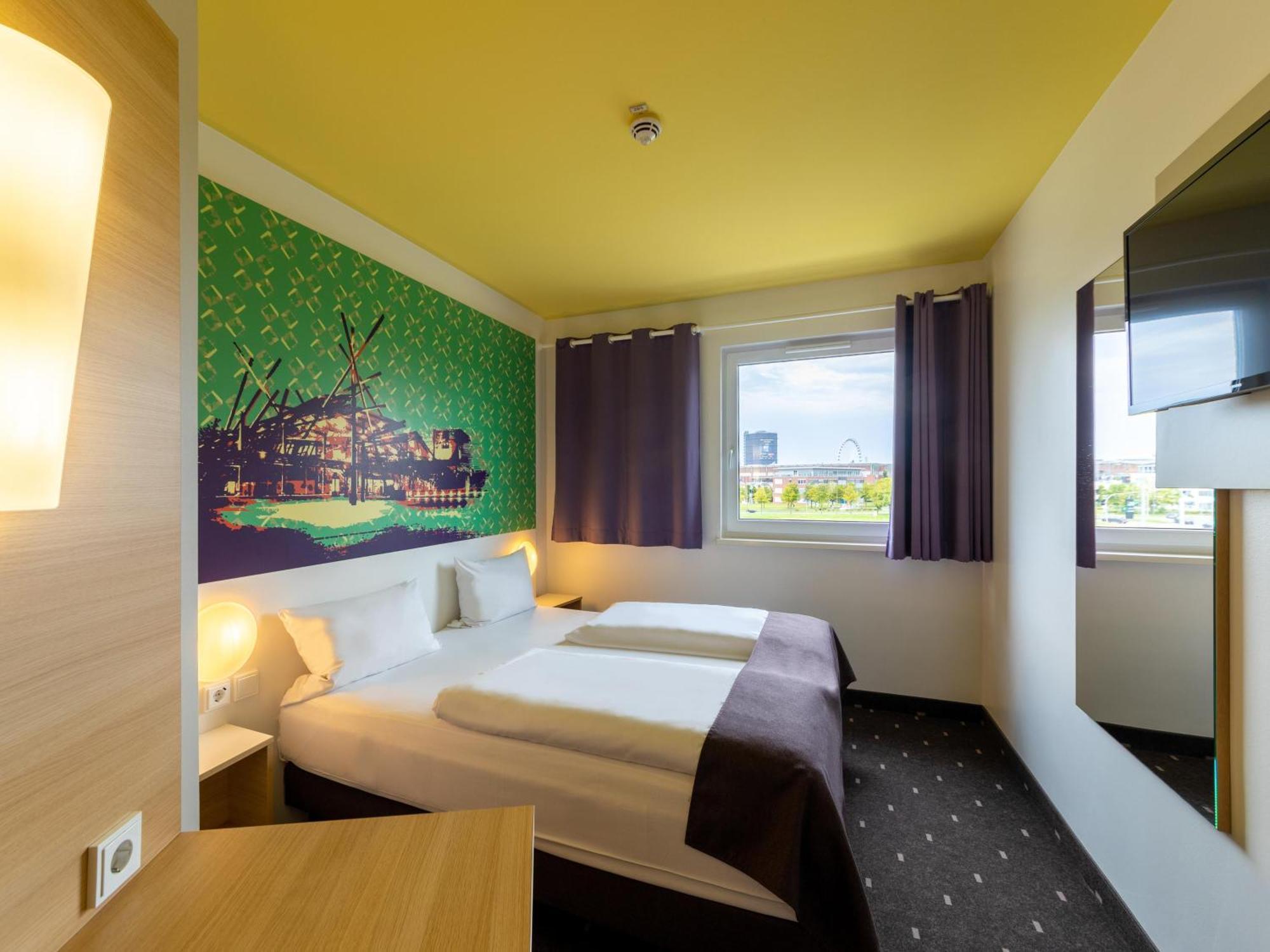 B&B Hotel Oberhausen Am Centro Esterno foto